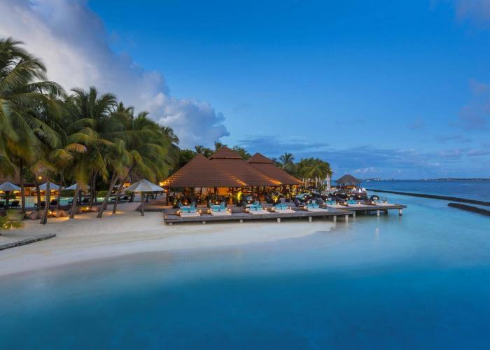 Kurumba Maldives Luxhotels (1)