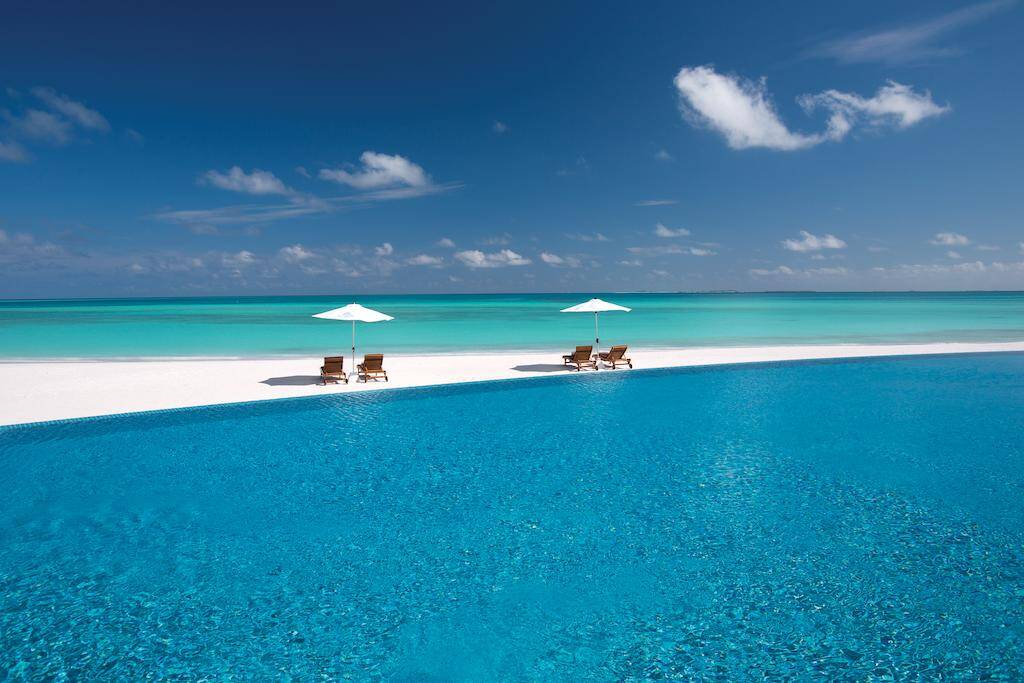 Atmosphere Kanifushi Maldives Luxhotels (3)