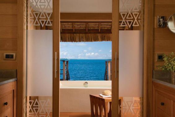 Four Seasons Resort Bora Bora Luxhotels (7)