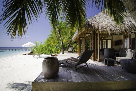 Mirihi Island Resort Luxhotels (15)