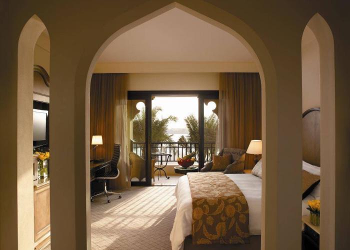 Shangri-La Hotel, Qaryat Al Beri Luxhotels (6)