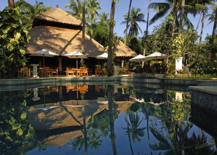 Alam Anda Ocean Front Resort luxhotels (3)