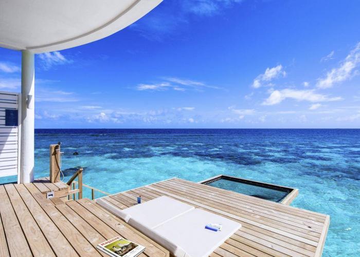Centara Grand Island Resort & Spa Maldives luxhotels (7)