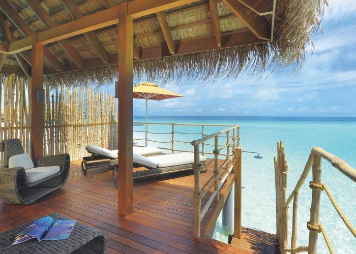 Constance Moofushi Maldives luxhotels (17)