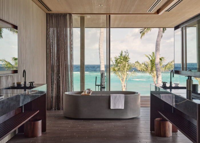 Patina Maldives Beach House Luxhotels (8)