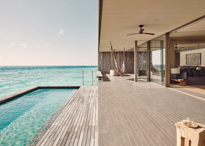 Patina Maldives Water Pool Villa Luxhotels (3)